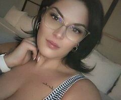 San Diego Thick & Curvy MILF Outcalls — 52” Hips, Huge Breasts (Hour Booking) - Image 5