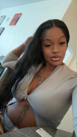Sacramento Outcalls & Discreet Incalls — Carmen (Sticker Sweet) - 1
