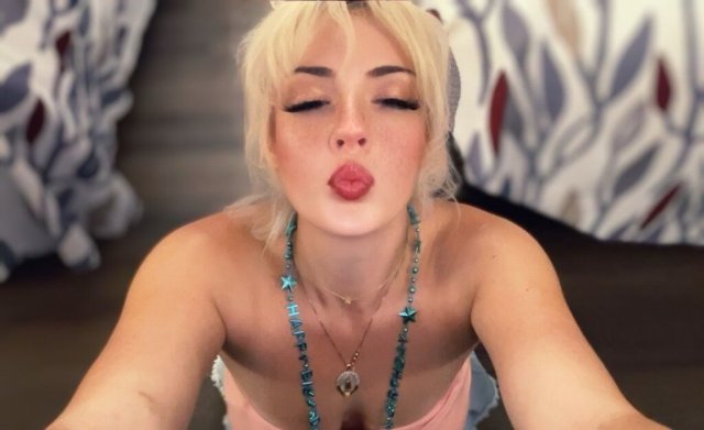 Blonde Escort (Final Days) — Incall & Outcall in Tucson - 1