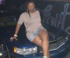Oklahoma City escorts - Oklahoma City Lady Empress — Grown women, discretion, no bare services