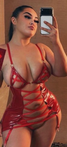 Sexy Blue-Eyed Girl for Incall, Outcall & Cardate — Full Service - 1