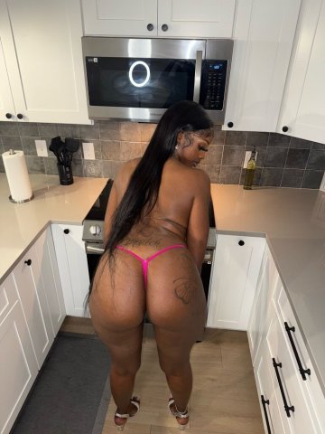 Independent Girl — Outcall/Incall • BBBJ, deep throat & GFE - 1