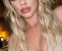 Imperial County escorts - Chloe (23) — Blonde escort for stress-free fun