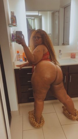 New Orleans Female Escort — GFE-Friendly Sessions with FaceTime Video Calls - 1