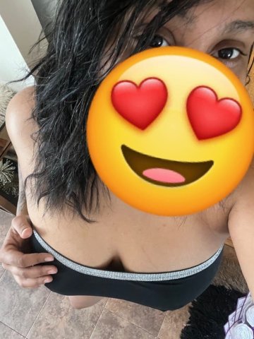 South Jersey Female Escort — In-person verification, condom service - 1