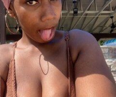 Chocolate themed outcall / cardates — two girl service in Oakland (East Bay), CA - Image 3