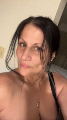 Honolulu Female Escort — Incall/Outcall & Cardate - 1