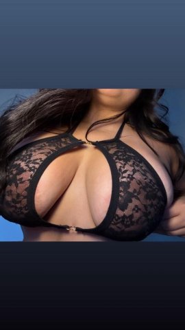 Nueva hermosa latina 24 — CoQ formales y fetiches con video - 1