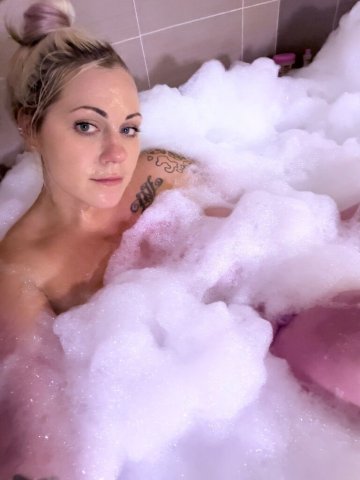 Downtown-Style Upscale Trustworthy Intimate Play — Sacramento - 1