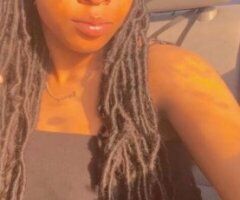 Topeka Kansas Sweetheart Green-Eye Woman — Video/Photo Sessions - Image 4