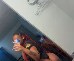 Kansas City escorts - Kansas City After-Hours Special — Morning Cardates & Outcall No-Rush