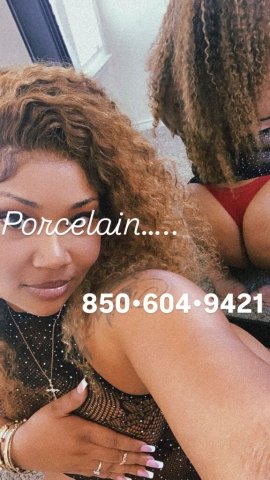 Chicago Female Escort — clean, safe incall (2 girls) HR only - 1
