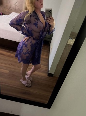 Sweet, pretty adult services in Bloomington: Incall, Outcall & CarPlay - 1