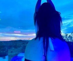 Watsonville Latina Incall & Outcall Escort — Curvy Brunette Visiting - Image 5