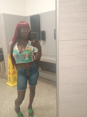 Incalls & Outcalls (Brunswick) — Female Escort - 1