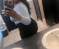 Clarksville, TN Throat Goddess Escort - Image 5