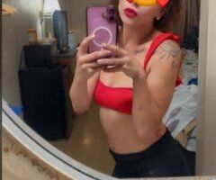 Chicago Emotional Influencer — Massage, Foot Modeling & Lustful Conversations - Image 6