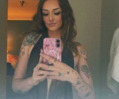 Bakersfield escorts - Bakersfield CA Tiny Package: Throat Goat + QV Queen (Special Offer)