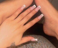 Latina Strap-On Squirting Performer (Real Pics + Verification) - Image 3