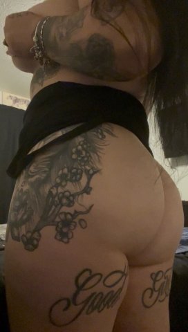Savannah Curvy German Fun — Birthday Short-Time Play (Lana, 30) - 1