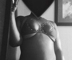 Long Island escorts - Long Island Female Escort — Facetime verification, no bare