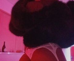 San Francisco Curvy Female Escort — Car Date or Outcall - Image 7