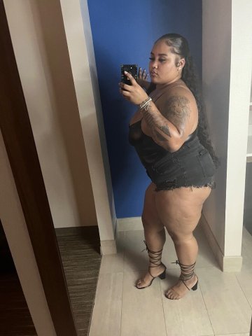 Dallas, Texas Big Mama Incalls & Outcalls — 2 Girls (22) - 1
