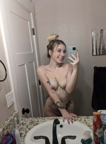 Clarksville TN Party & Wet Fun Escort (Ft Show + Custom Pics) - 1