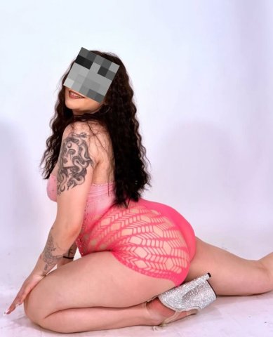 Autumm — Monterey Curvy Escort (Appointments Only) - 1