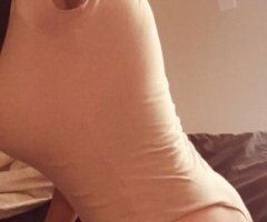 Killeen Texas Hot Milf Seeks Companionship for Men 40 - Image 2