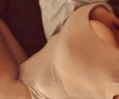Killeen Texas Hot Milf Seeks Companionship for Men 40 - Image 11