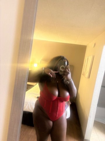 Baltimore Female Escort for Chocolate, Creamy Fetish-Friendly Outcalls - 1