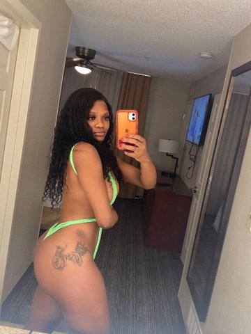 Corpus Christi Upscale Female Escort — Private Dances & Dinner Dates - 1