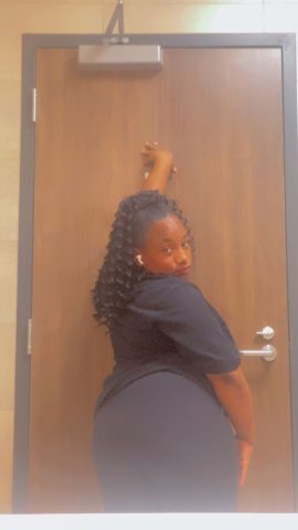Long Island Female Escort — Flirty Conversation - 1