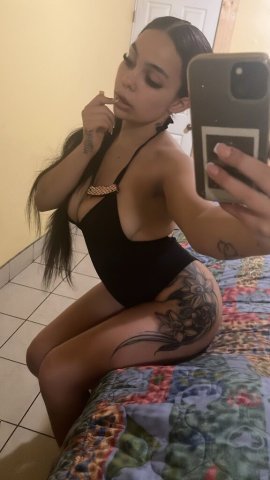 Los Angeles Female Escort — Outcalls all day, Incalls 6pm–6am, Carfun & Facetime - 1