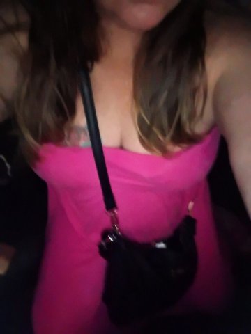 Cincinnati Area Redhead Female Escort — 15-Min Massage - 1