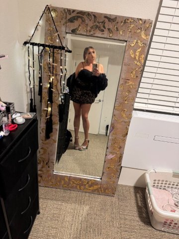 Monica (29) — Oakland Incall BBW Latina Milf - 1