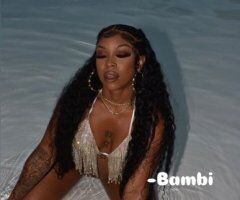 4'9" Dominican Girl Female Escort — Outcall, Foot Fetish & FaceTime Verify - Image 2