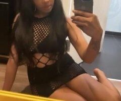 Orange County escorts - India — Discreet Female Companion for Pre-Booked Dates (Orange County)