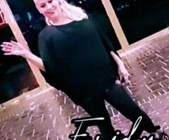 Las Vegas escorts - Las Vegas Female Escort — Squirt, Deep Throat, Dom & Fetish