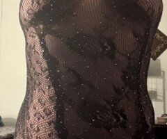 Cincinnati Incall Only — girl-next-door vibe, screening first (early 30s) - Image 2