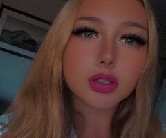 want to come see me baby i cant wait!!!!💙i am female - Image 6