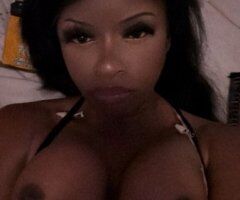Bubbles Playground — Outcall Female Escort (No Bare Services) - Image 2