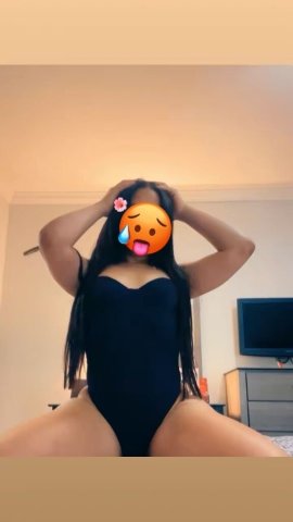 Chica Latina — Rockford, IL (25) - 1