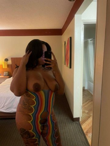 Kitty “Pretty” — Slim, Tatted, Soft Outcalls (FaceTime Verified) - 1