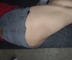 Los Angeles escorts - please only contact me if you have a big cock 8+,i only respond messages so please don't call me.free BJ if your cock is big