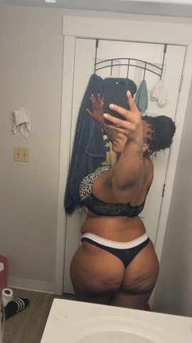 Lafayette IN Thick & Curvy Porn Star Experience Escort - 1
