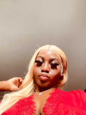 Memphis TN Petite Curvy Natural Incall Female Escort — Private, Clean & Discreet - 1