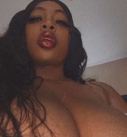 San Fernando Valley Seductive Masseuse — Kings Massage, Nuru, Milking Table - 1