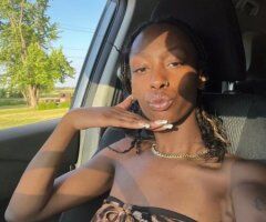Cedar Rapids Female Escort — No bare, no anal, no GFE - Image 2